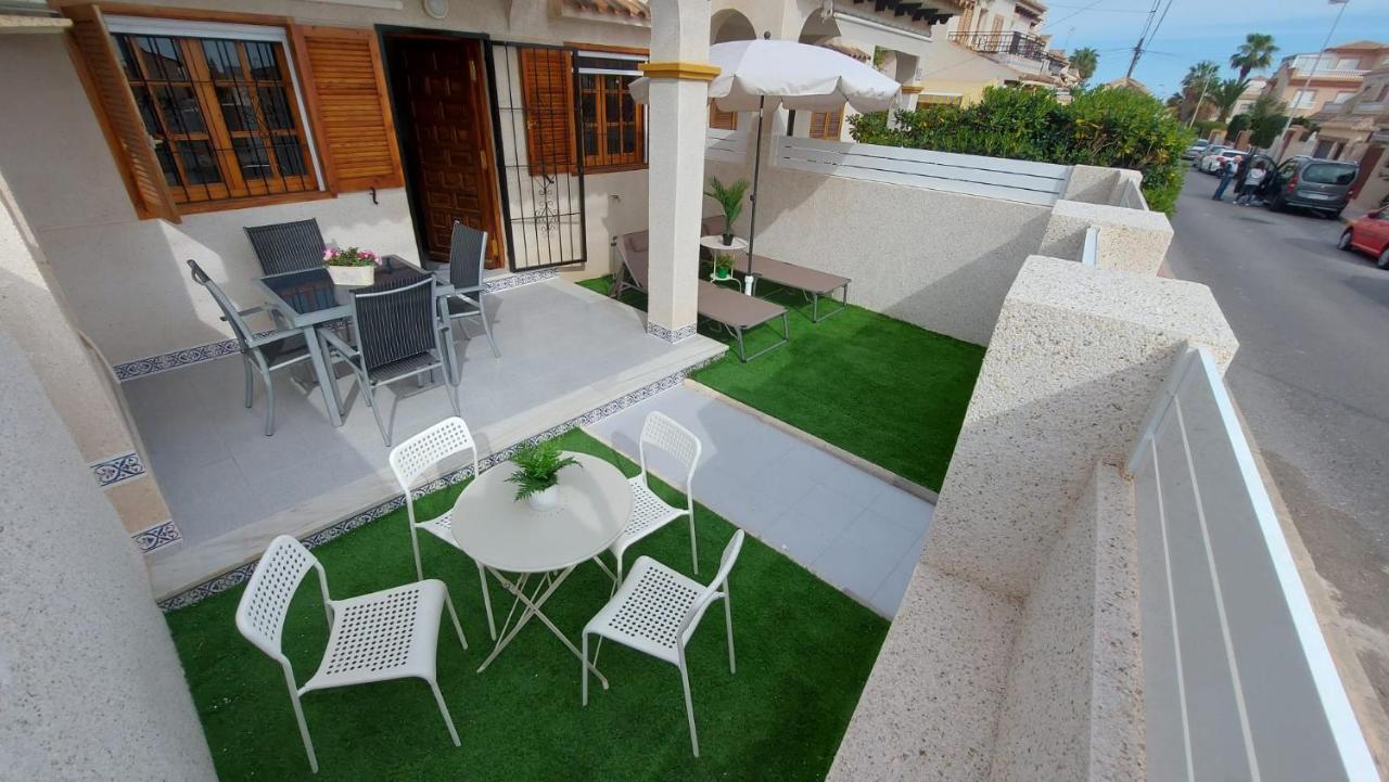 Villa Casa Chloe, Urbanizacion Privada Torrevieja Esterno foto
